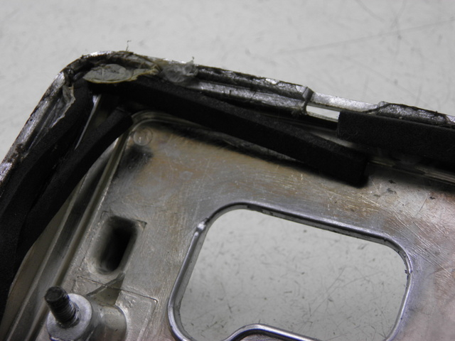 photo de JONCTION CARENAGE ARRIERE LML DLX 2T 125 (2008) - Détail de la pièce