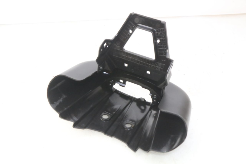 photo de JONCTION CARENAGE ARRIERE PEUGEOT LUDIX 50 (2008 - 2017) - Zoom état d’usage