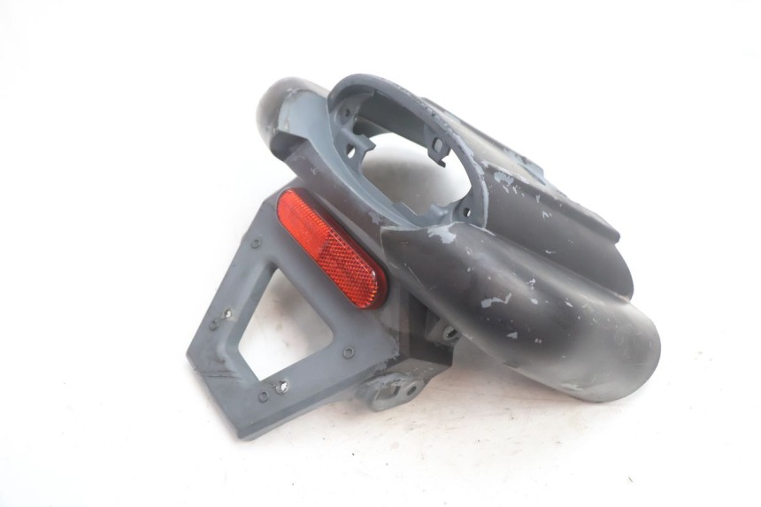 photo de JONCTION CARENAGE ARRIERE PEUGEOT LUDIX ONE 50 (2004 - 2013) - Détail de la pièce