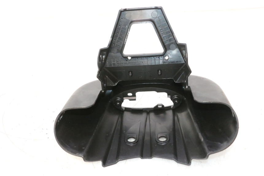 photo de JONCTION CARENAGE ARRIERE PEUGEOT LUDIX PRO 2T 50 (2010 - 2017) - Détail de la pièce