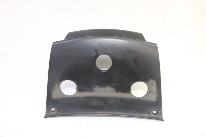 photo de JONCTION CARENAGE ARRIERE PIAGGIO MP3 HPE 350 (2018 - 2020) - Autre angle de vue