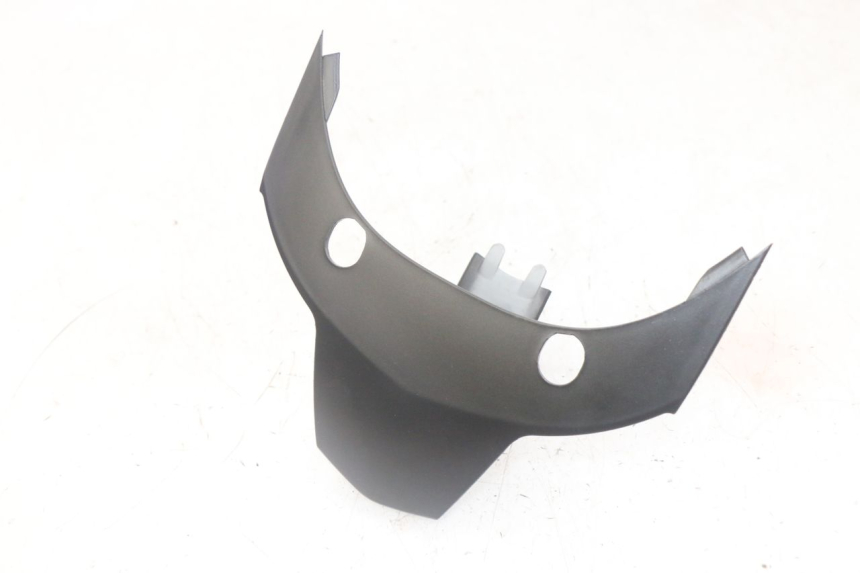 photo de JONCTION CARENAGE ARRIERE PIAGGIO MP3 HPE 300 (2019 - 2026) - Autre angle de vue