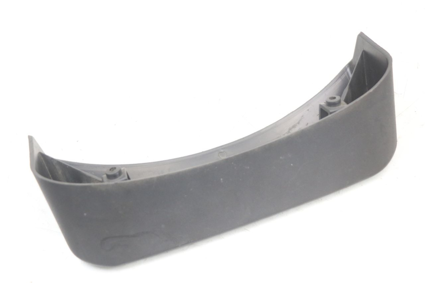 photo de JONCTION CARENAGE ARRIERE PIAGGIO MP3 LT 400 (2007 - 2012) - Vue d’ensemble