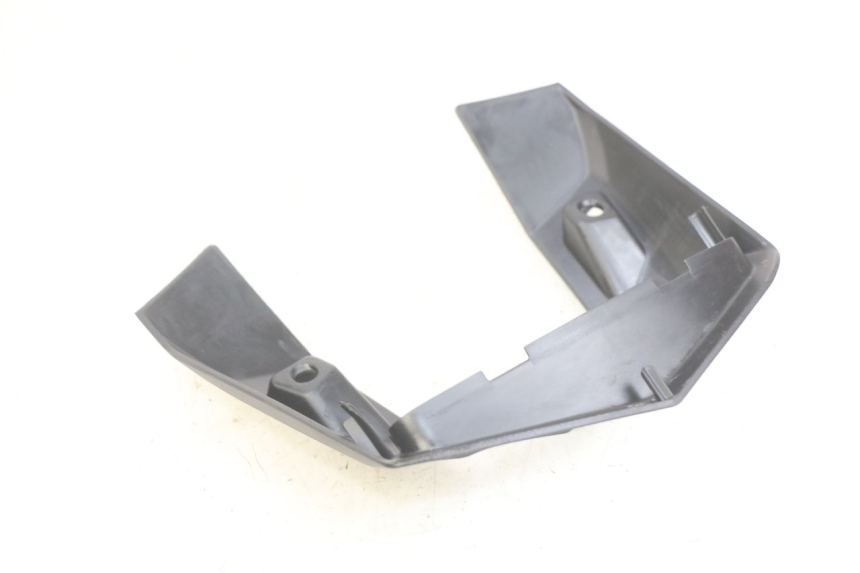 photo de JONCTION CARENAGE ARRIERE YAMAHA MT ABS 125 (2014 - 2018) - Zoom état d’usage