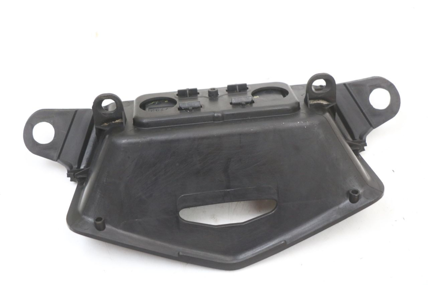 photo de JONCTION CARENAGE ARRIERE MBK MW TRYPTIK 125 (2014 - 2016) - Autre angle de vue