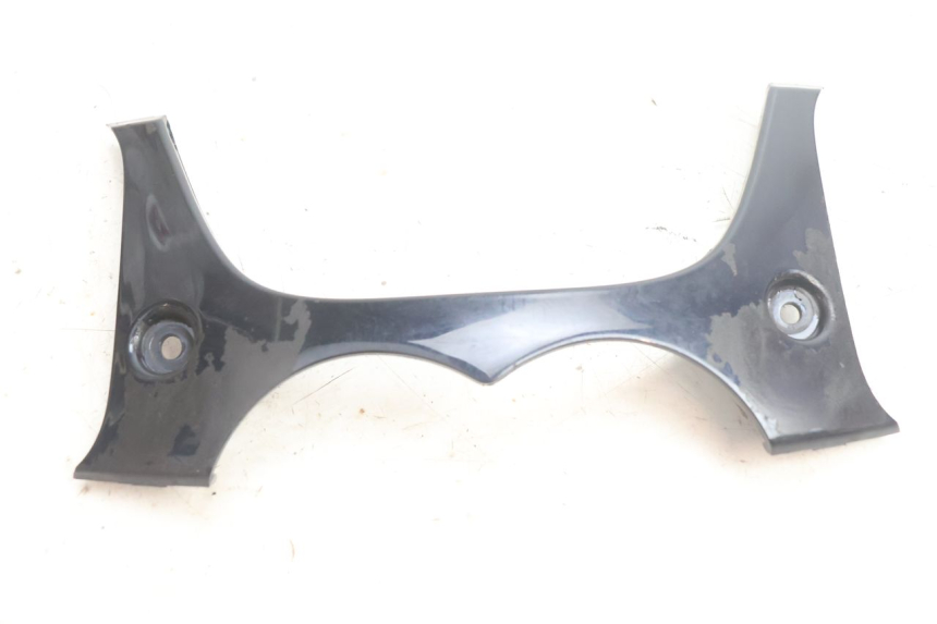 photo de JONCTION CARENAGE ARRIERE YAMAHA NEO'S NEOS 2T 50 (1998 - 2007) - Détail de la pièce