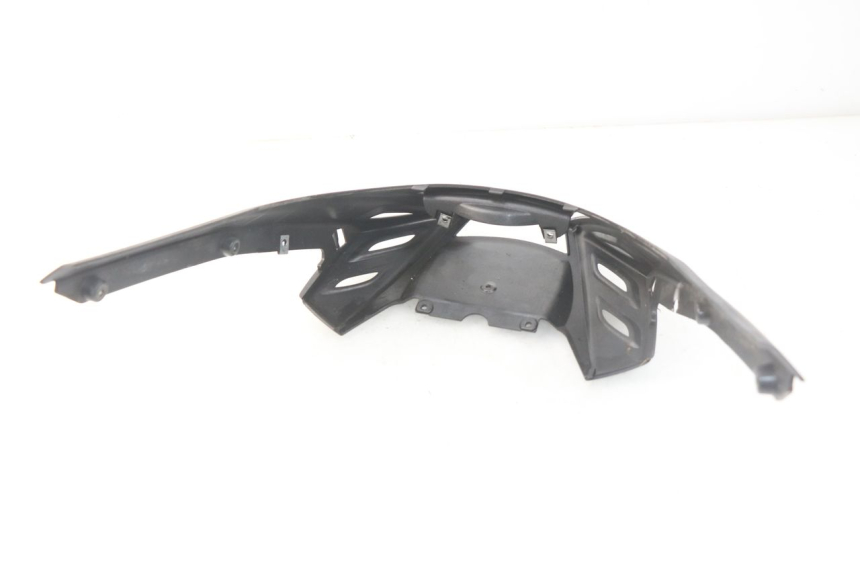 photo de JONCTION CARENAGE ARRIERE PIAGGIO NEW TYPHOON 50 (2010 - 2017) - Zoom état d’usage