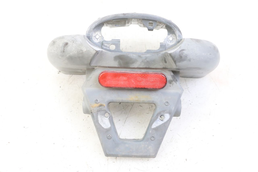 photo de JONCTION CARENAGE ARRIERE PEUGEOT LUDIX ONE 50 (2005 - 2008) - Détail de la pièce