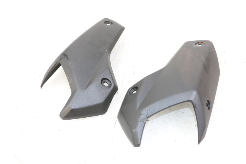 photo de JONCTION CARENAGE ARRIERE PEUGEOT STREETZONE 4T 50 (2018 - 2023) - Autre angle de vue