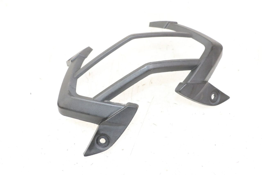 photo de JONCTION CARENAGE ARRIERE PEUGEOT STREETZONE I 2T 50 (2018 - 2020) - Autre angle de vue