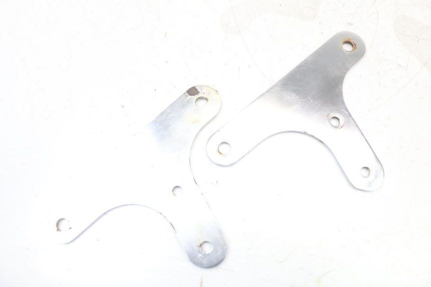 photo de JONCTION CARENAGE ARRIERE REGAL RAPTOR SPYDER 125 (2010 - 2018) - Autre angle de vue