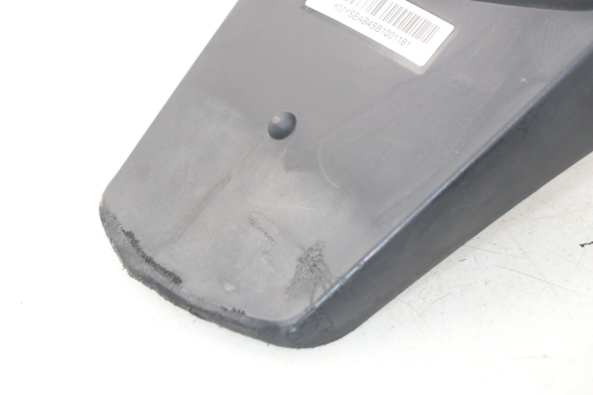 photo de JONCTION CARENAGE ARRIERE DAELIM S4 50 (2010 - 2015) - État de surface