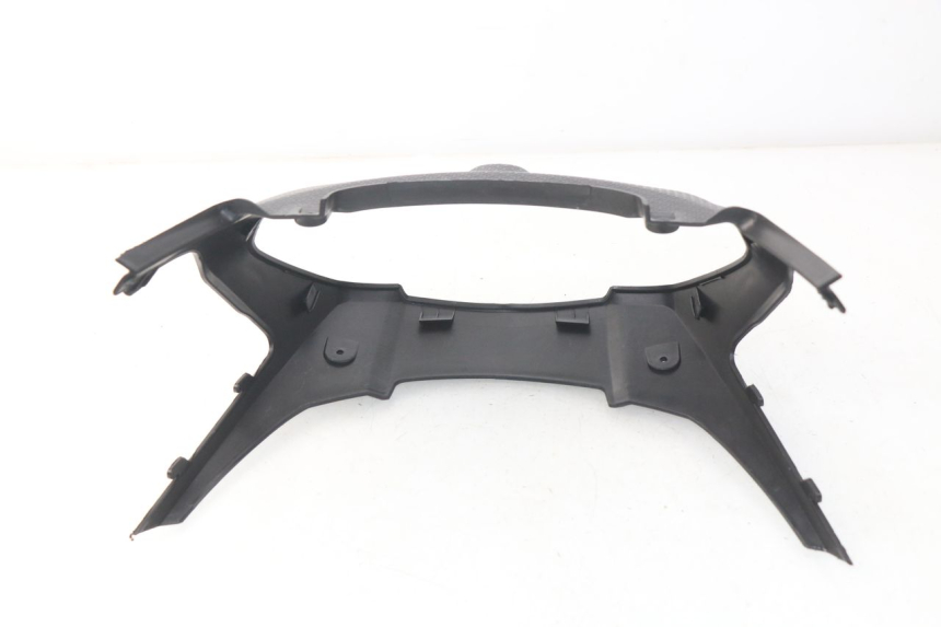 photo de JONCTION CARENAGE ARRIERE JM MOTORS SANTANA 50 (2014 - 2023) - Gros plan technique