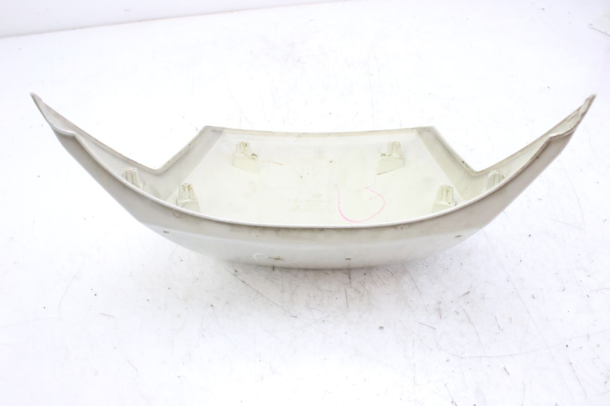 photo de JONCTION CARENAGE ARRIERE PEUGEOT SATELIS 125 (2010 - 2012) - Détail de la pièce