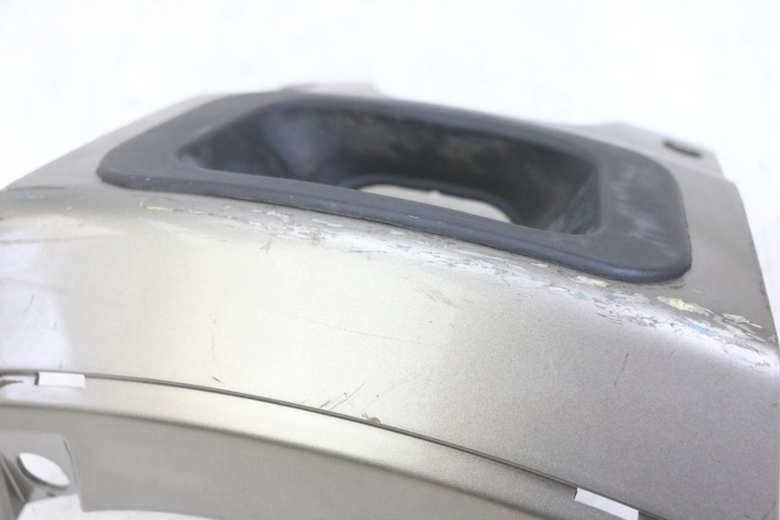 photo de JONCTION CARENAGE ARRIERE PEUGEOT SATELIS 125 (2013 - 2018) - Vue d’ensemble