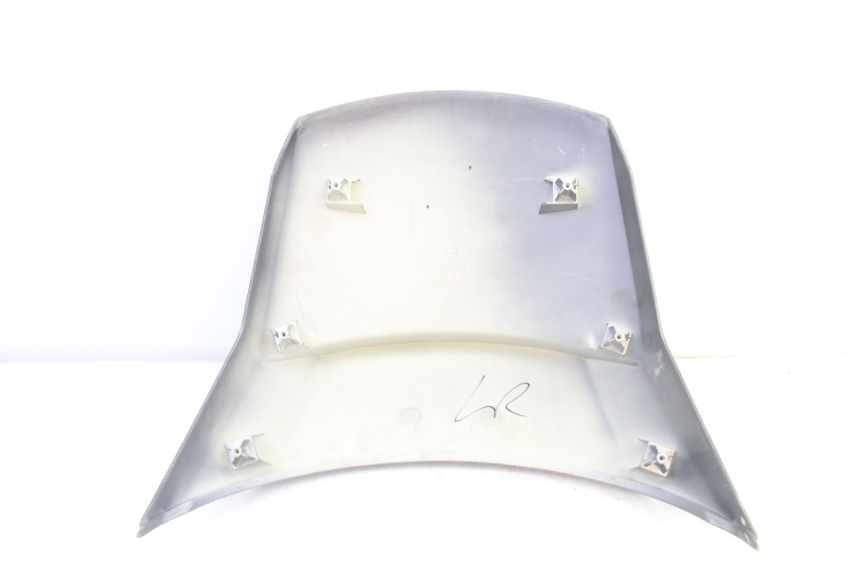 photo de JONCTION CARENAGE ARRIERE PEUGEOT SATELIS 250 (2006 - 2012) - Vue d’ensemble