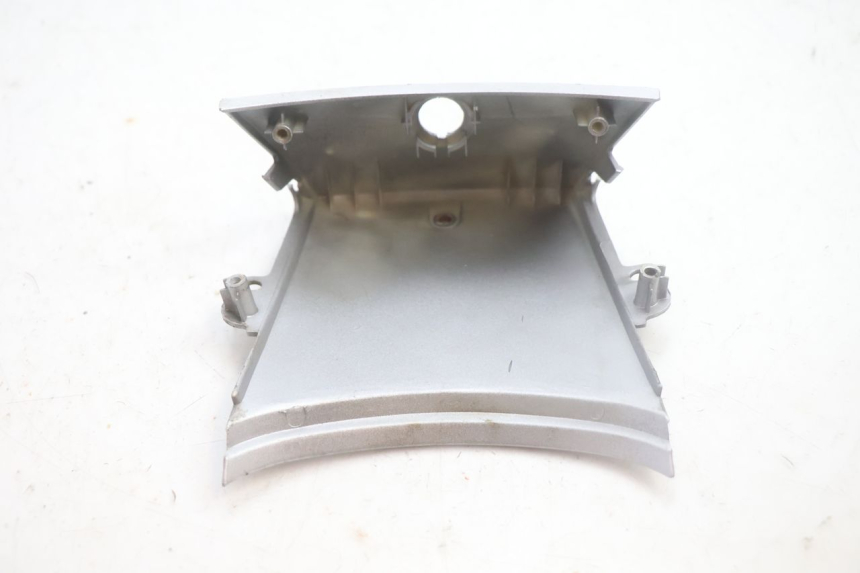 photo de JONCTION CARENAGE ARRIERE HONDA SCV LEAD 100 (2003 - 2007) - Vue d’ensemble