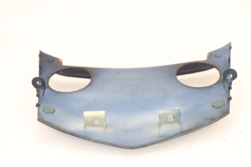 photo de JONCTION CARENAGE ARRIERE PEUGEOT SUM UP 125 (2008 - 2013) - Détail de la pièce