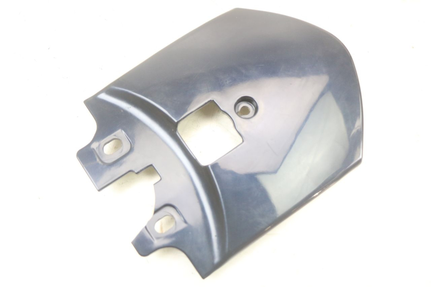 photo de JONCTION CARENAGE ARRIERE SUPERIEUR QUADRO 3D S 350 (2013 - 2018) - Zoom état d’usage