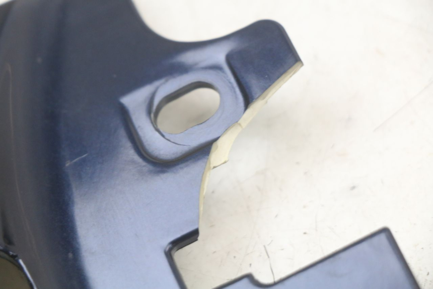 photo de JONCTION CARENAGE ARRIERE SUPERIEUR QUADRO 3D S 350 (2013 - 2018) - Vue d’ensemble