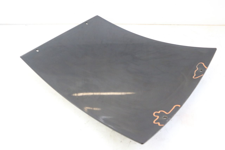 photo de JONCTION CARENAGE ARRIERE SUPERIEUR BMW C1 125 (2000 - 2003) - Détail de la pièce