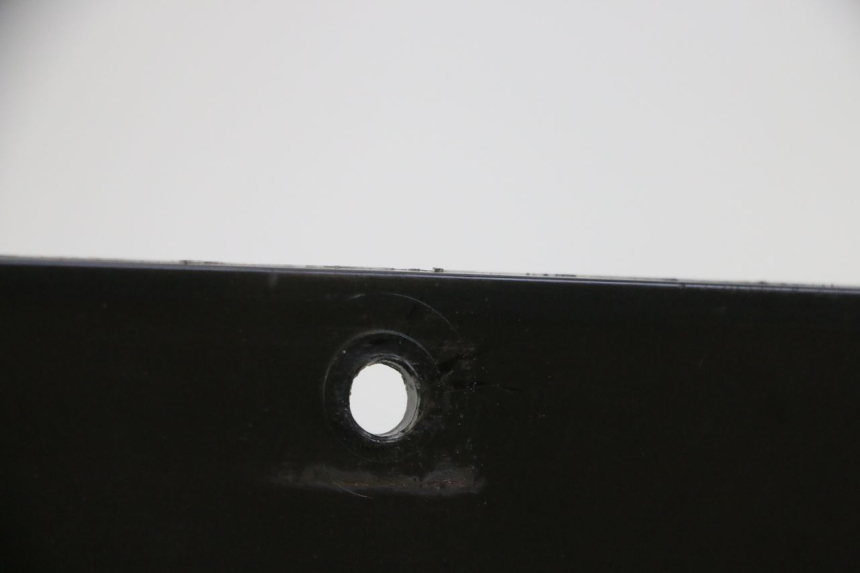 photo de JONCTION CARENAGE ARRIERE SUPERIEUR BMW C1 125 (2000 - 2003) - Autre angle de vue