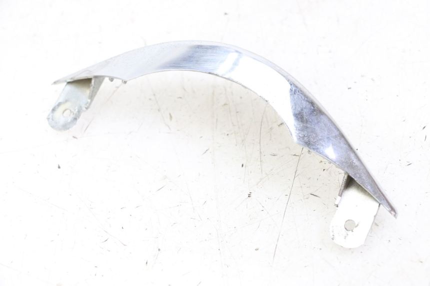 photo de JONCTION CARENAGE ARRIERE SUPERIEUR DAELIM BESBI 125 (2007 - 2008) - Détail de la pièce