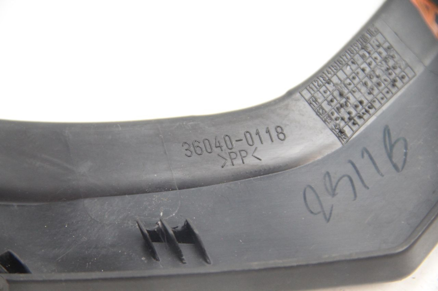 photo de JONCTION CARENAGE ARRIERE SUPERIEUR KAWASAKI ER-6 ER6 F ABS 650 (2012 - 2016) - Autre angle de vue