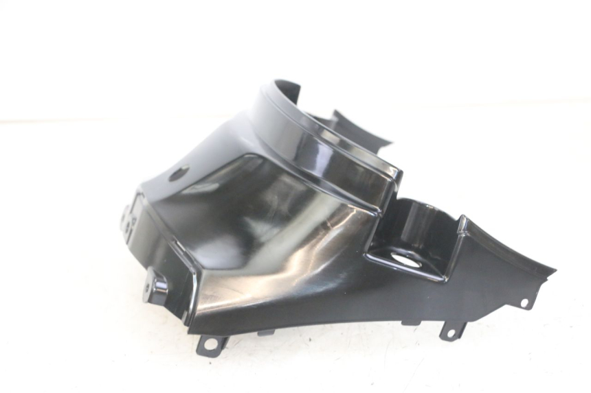 photo de JONCTION CARENAGE ARRIERE SUPERIEUR SYM FIDDLE 3 III 50 (2014 - 2020) - Vue d’ensemble