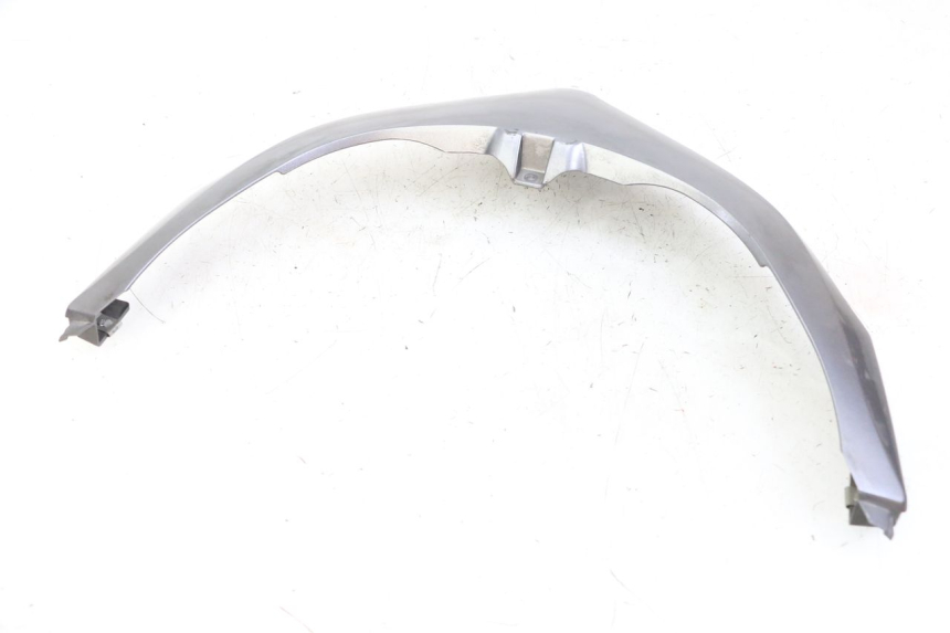 photo de JONCTION CARENAGE ARRIERE SUPERIEUR HONDA FORZA ABS 300 (2013 - 2017) - État de surface