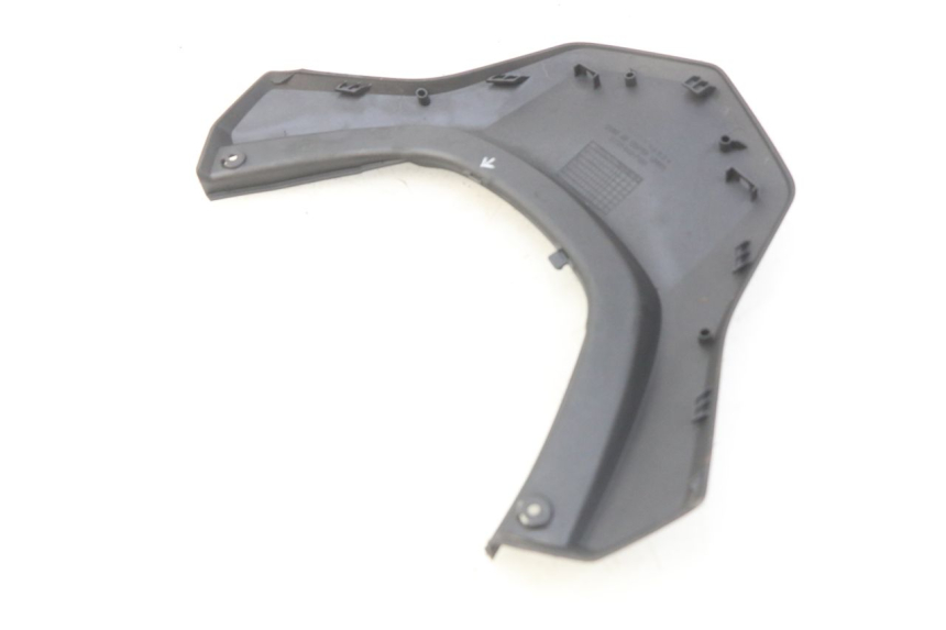 photo de JONCTION CARENAGE ARRIERE SUPERIEUR HONDA FORZA 125 (2015 - 2016) - Autre angle de vue