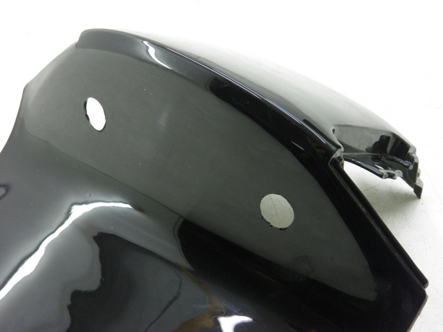 photo de JONCTION CARENAGE ARRIERE SUPERIEUR JM MOTOR S-MAX 125 (2010 - 2014) - Points de fixation