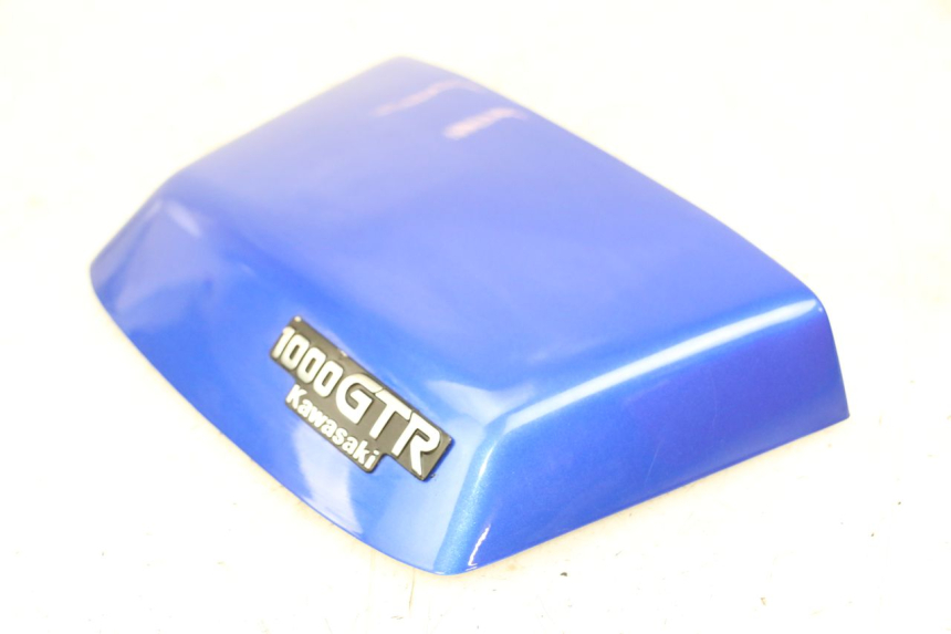 photo de JONCTION CARENAGE ARRIERE SUPERIEUR KAWASAKI GTR 1000 (1994 - 2004) - Gros plan technique