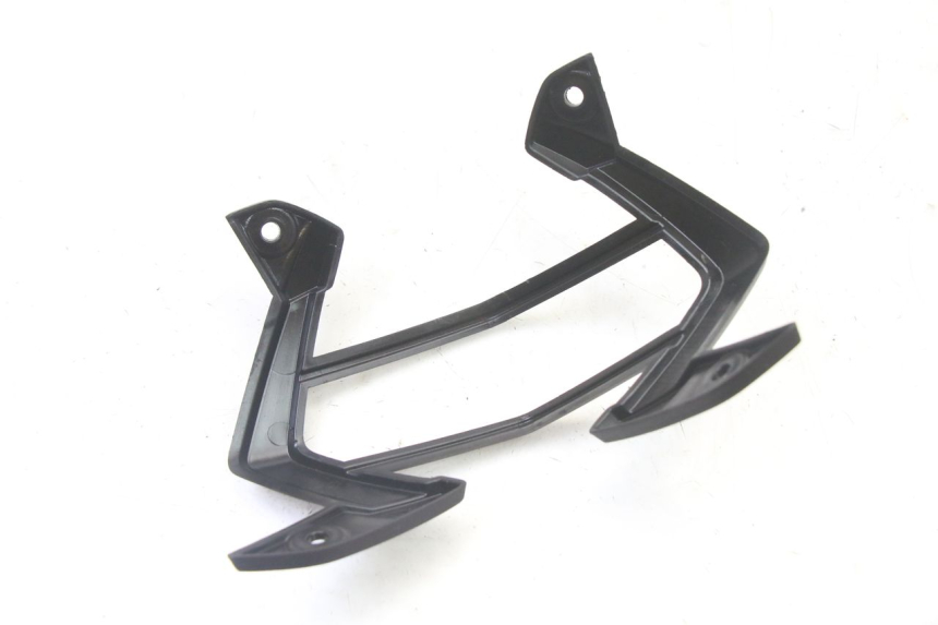 photo de JONCTION CARENAGE ARRIERE SUPERIEUR PEUGEOT KISBEE 4T 50 (2018 - 2022) - Autre angle de vue