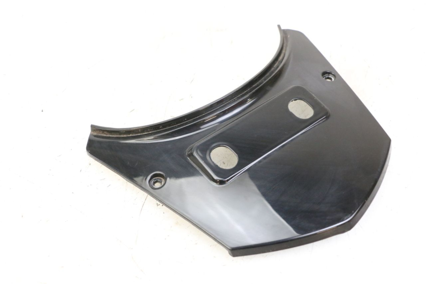 photo de JONCTION CARENAGE ARRIERE SUPERIEUR LONGJIA SHARPY 125 (2020 - 2024) - Vue principale