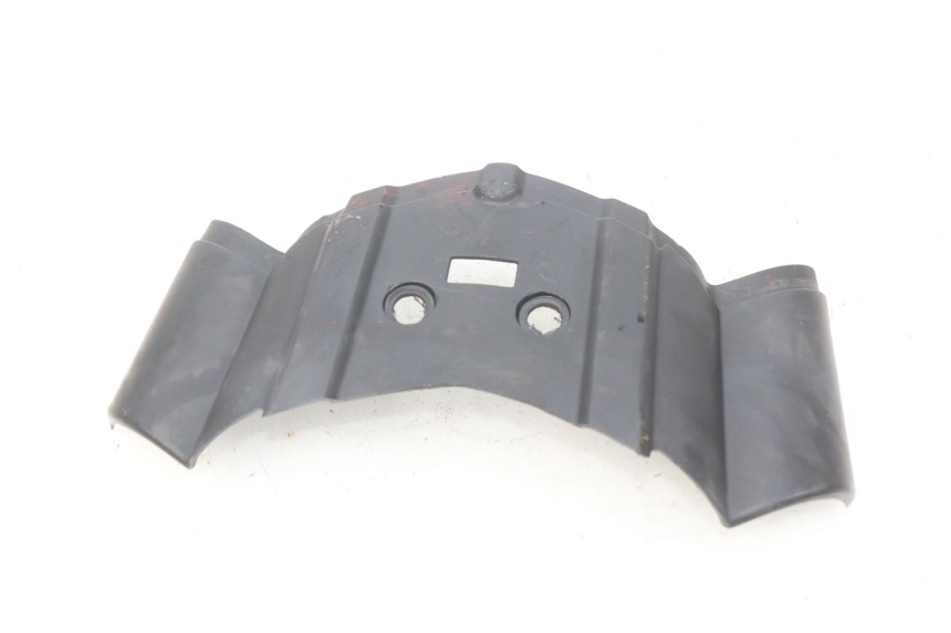 photo de JONCTION CARENAGE ARRIERE SUPERIEUR PEUGEOT LUDIX 50 (2008 - 2017) - Zoom état d’usage