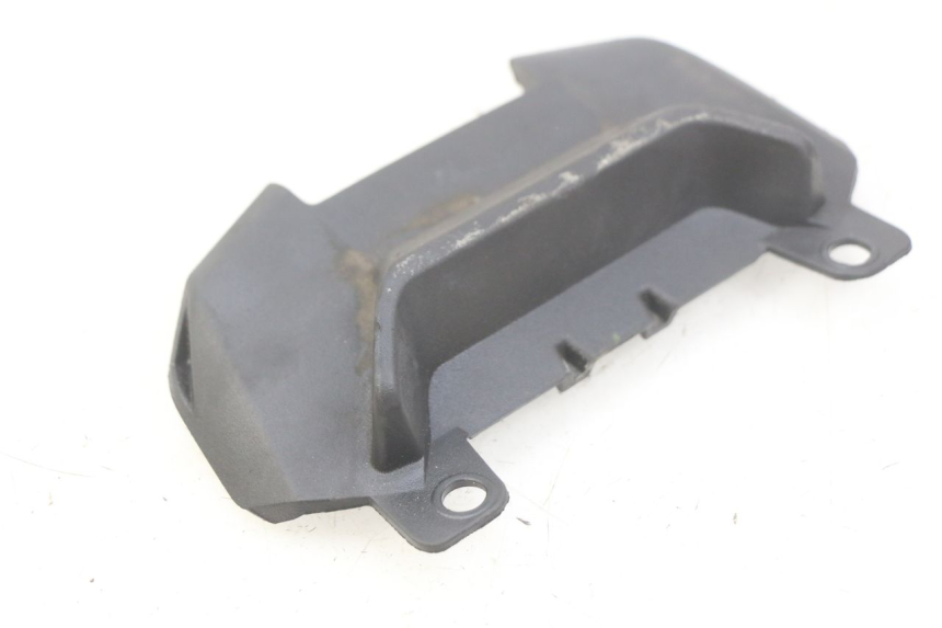 photo de JONCTION CARENAGE ARRIERE SUPERIEUR YAMAHA MT-07 MT07 700 (2018 - 2020) - Détail de la pièce