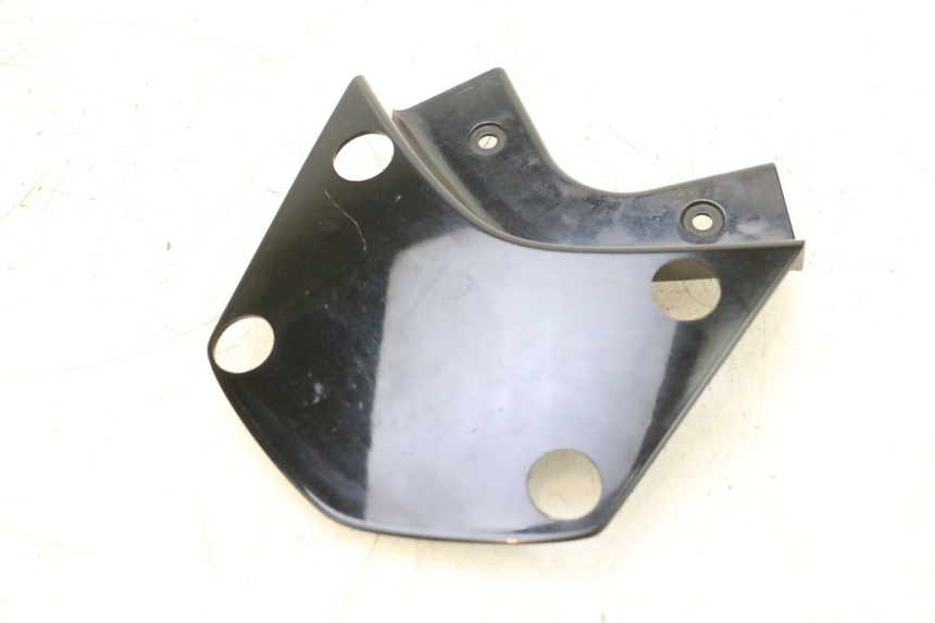 photo de JONCTION CARENAGE ARRIERE SUPERIEUR HONDA PCX (JF57/JF64) 125 (2014 - 2018) - Vue principale