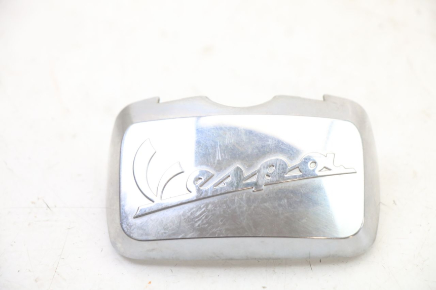 photo de JONCTION CARENAGE ARRIERE SUPERIEUR PIAGGIO VESPA S 2T 50 (2007 - 2014) - Vue principale