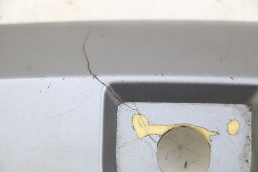 photo de JONCTION CARENAGE ARRIERE SUPERIEUR LVNENG S5 1 (2019 - 2023) - Gros plan technique