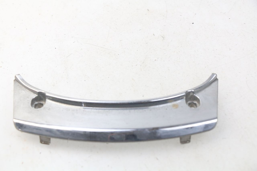 photo de JONCTION CARENAGE ARRIERE SUPERIEUR PEUGEOT SATELIS 125 (2006 - 2009) - Vue principale