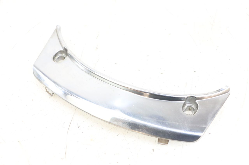 photo de JONCTION CARENAGE ARRIERE SUPERIEUR PEUGEOT SATELIS 125 (2006 - 2009) - Vue principale