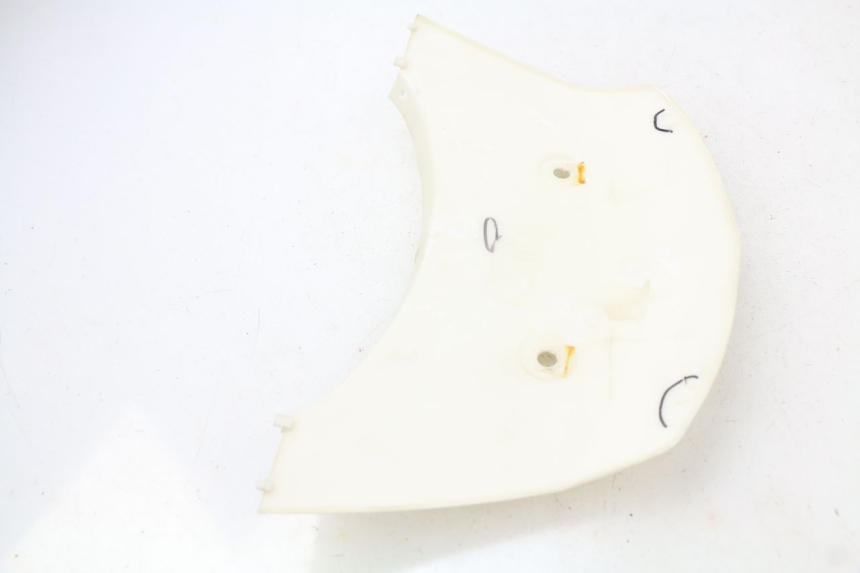 photo de JONCTION CARENAGE ARRIERE SUPERIEUR RAZZO STEED 125 (2012 - 2018) - Détail de la pièce