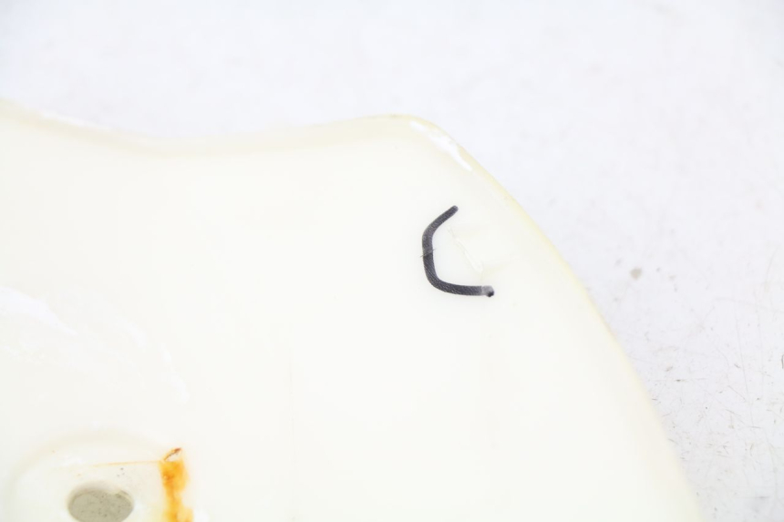 photo de JONCTION CARENAGE ARRIERE SUPERIEUR RAZZO STEED 125 (2012 - 2018) - Autre angle de vue