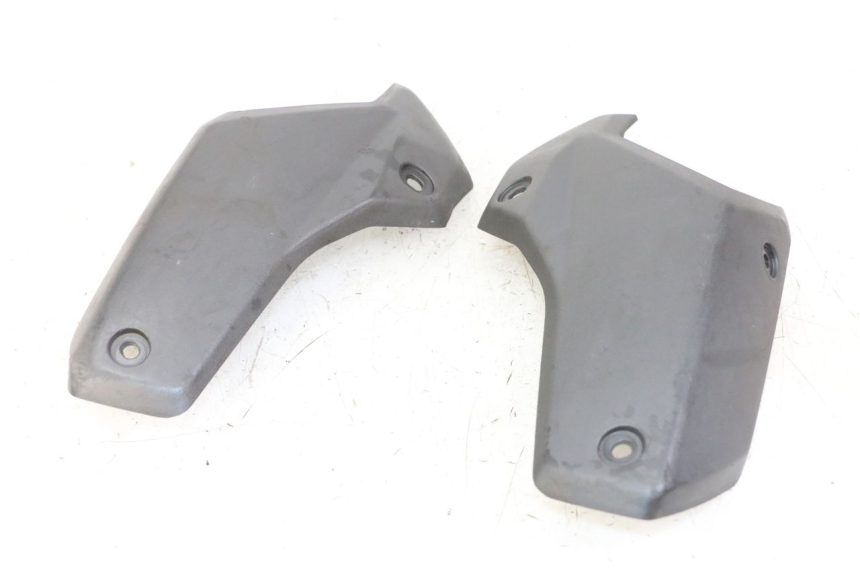 photo de JONCTION CARENAGE ARRIERE SUPERIEUR PEUGEOT STREETZONE I 2T 50 (2018 - 2020) - Vue d’ensemble