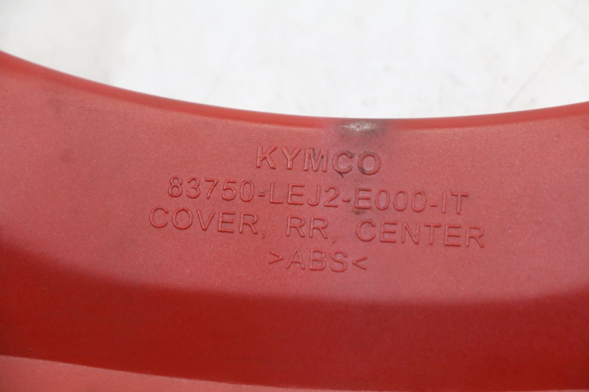 photo de JONCTION CARENAGE ARRIERE SUPERIEUR KYMCO SUPER 8 125 (2008 - 2015) - Points de fixation