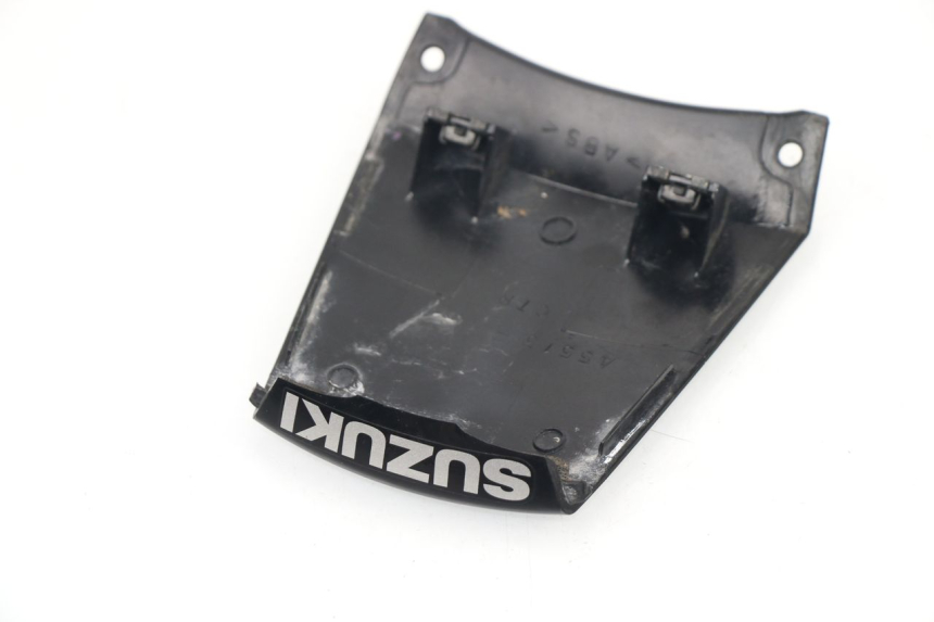 photo de JONCTION CARENAGE ARRIERE SUPERIEUR SUZUKI SV S 650 (2003 - 2009) - Zoom état d’usage