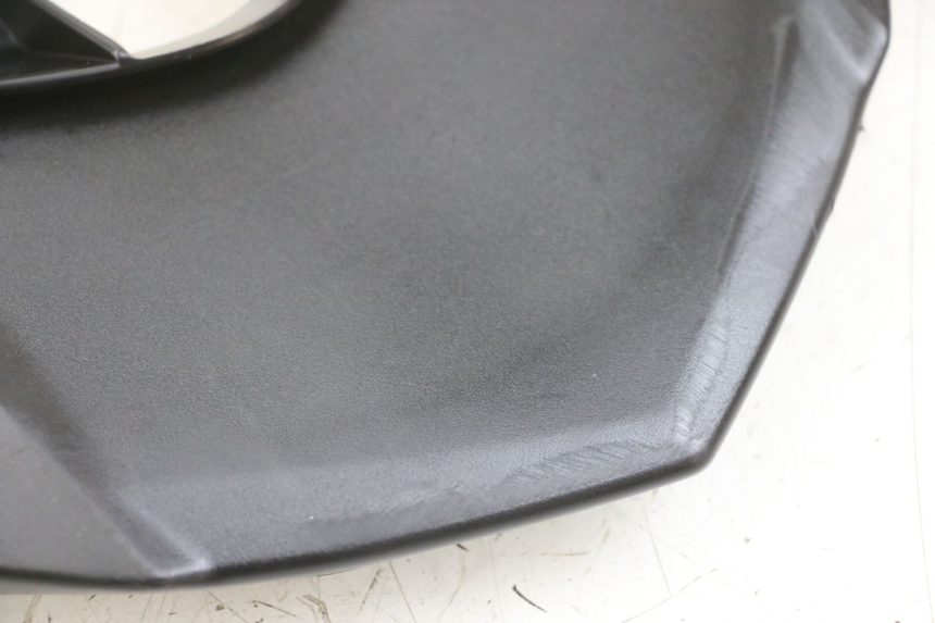 photo de JONCTION CARENAGE ARRIERE SUPERIEUR KAWASAKI VERSYS ABS 650 (2015 - 2018) - Vue d’ensemble