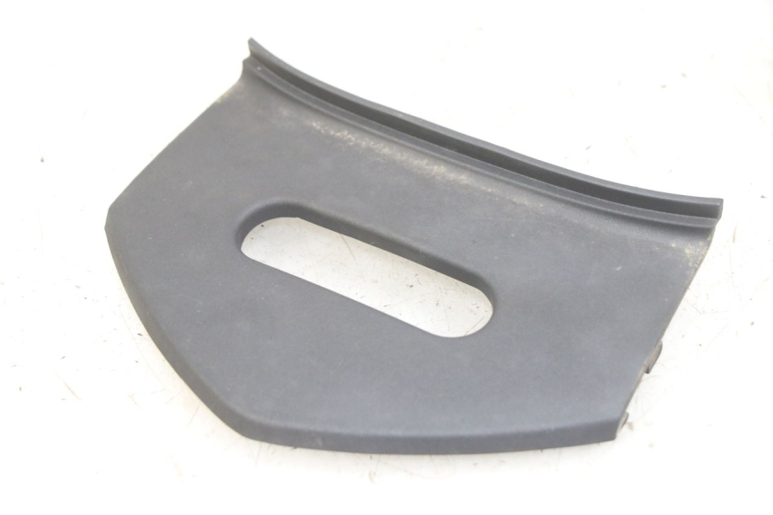 photo de JONCTION CARENAGE ARRIERE SUPERIEUR KYMCO X-CITING XCITING 400 (2014 - 2018) - Vue principale