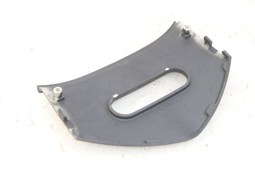 photo de JONCTION CARENAGE ARRIERE SUPERIEUR KYMCO X-CITING XCITING 400 (2014 - 2018) - Détail de la pièce